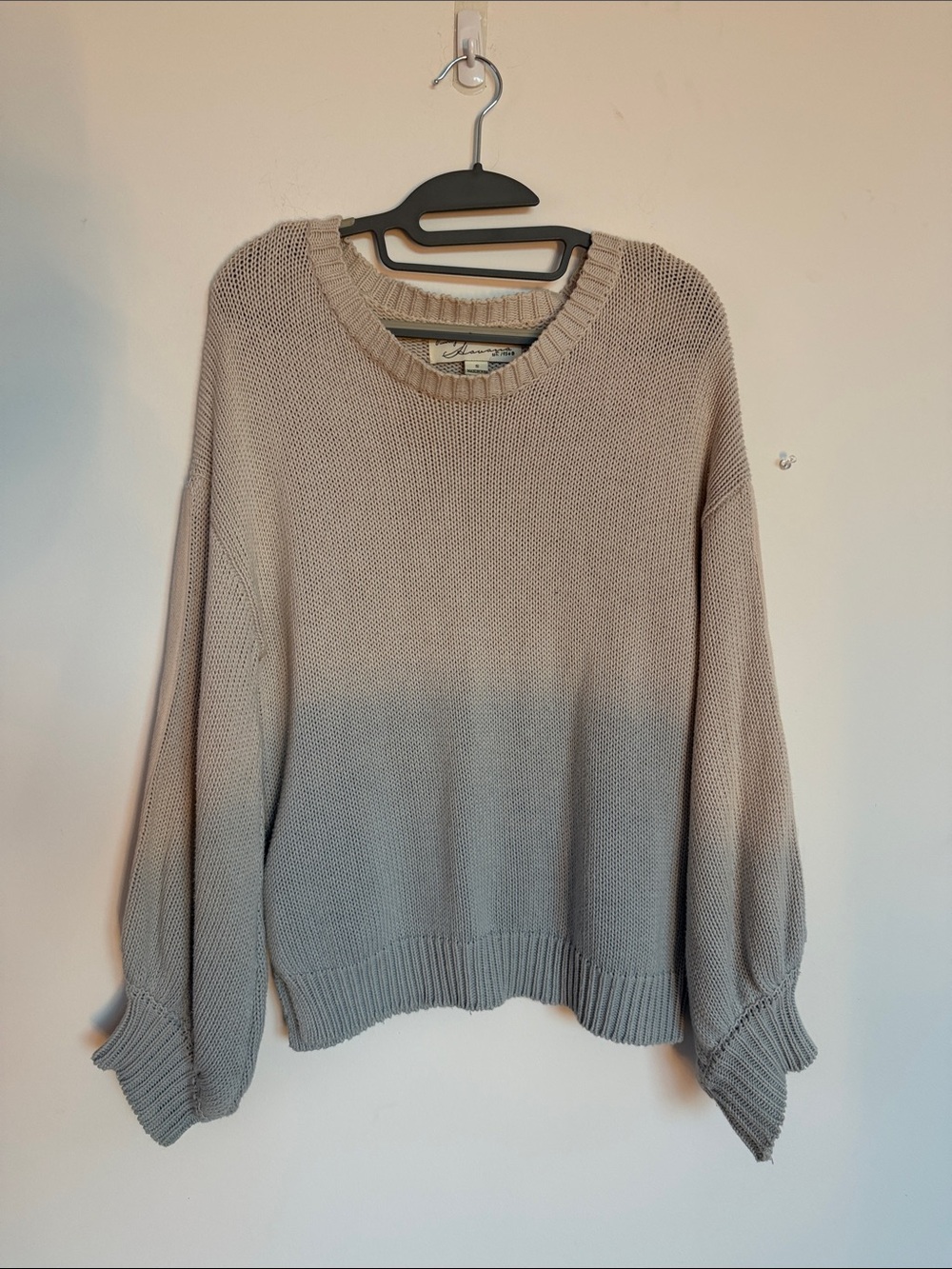 Vintage Havana Taupe Ombre Crewneck Sweater with Flowy Sleeves